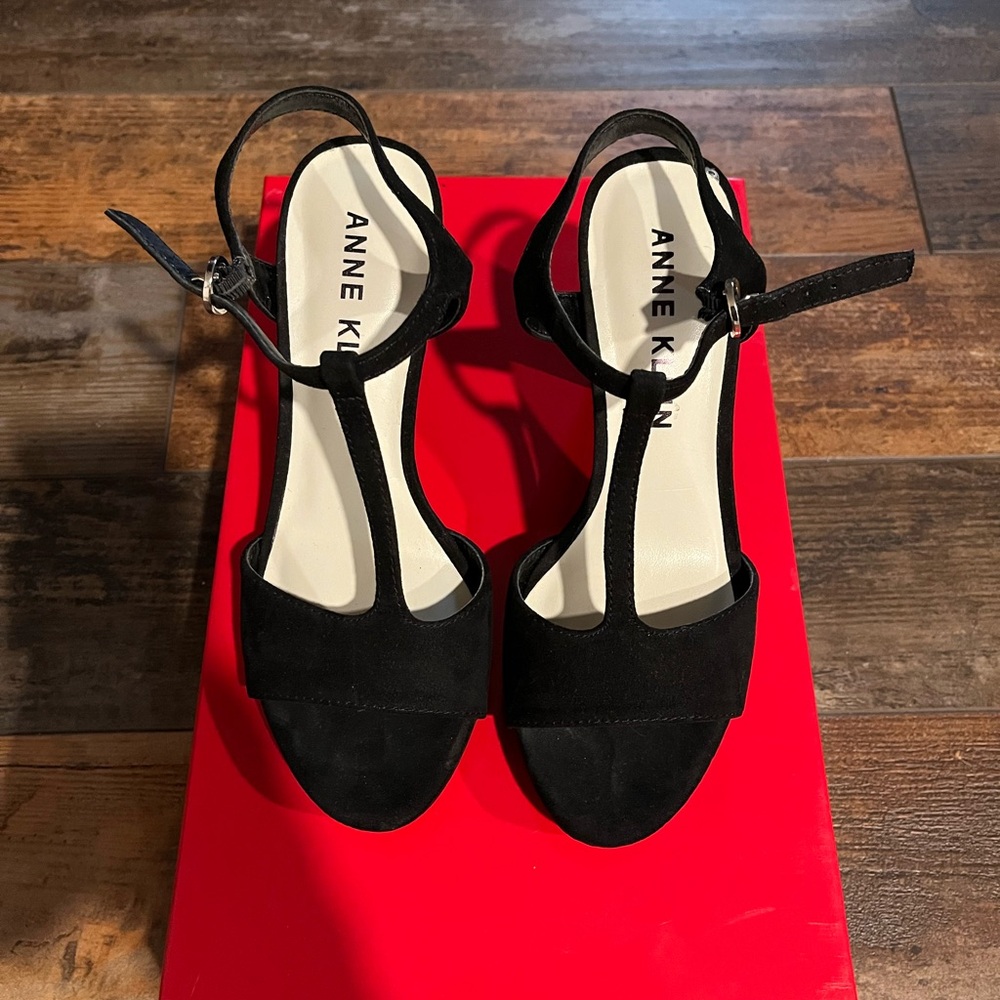 Anne Klein Women's Black Sandals